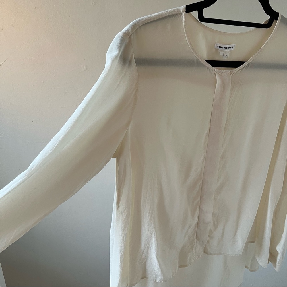 Elegant Cream Silk Blouse by Club Monaco Size S/P